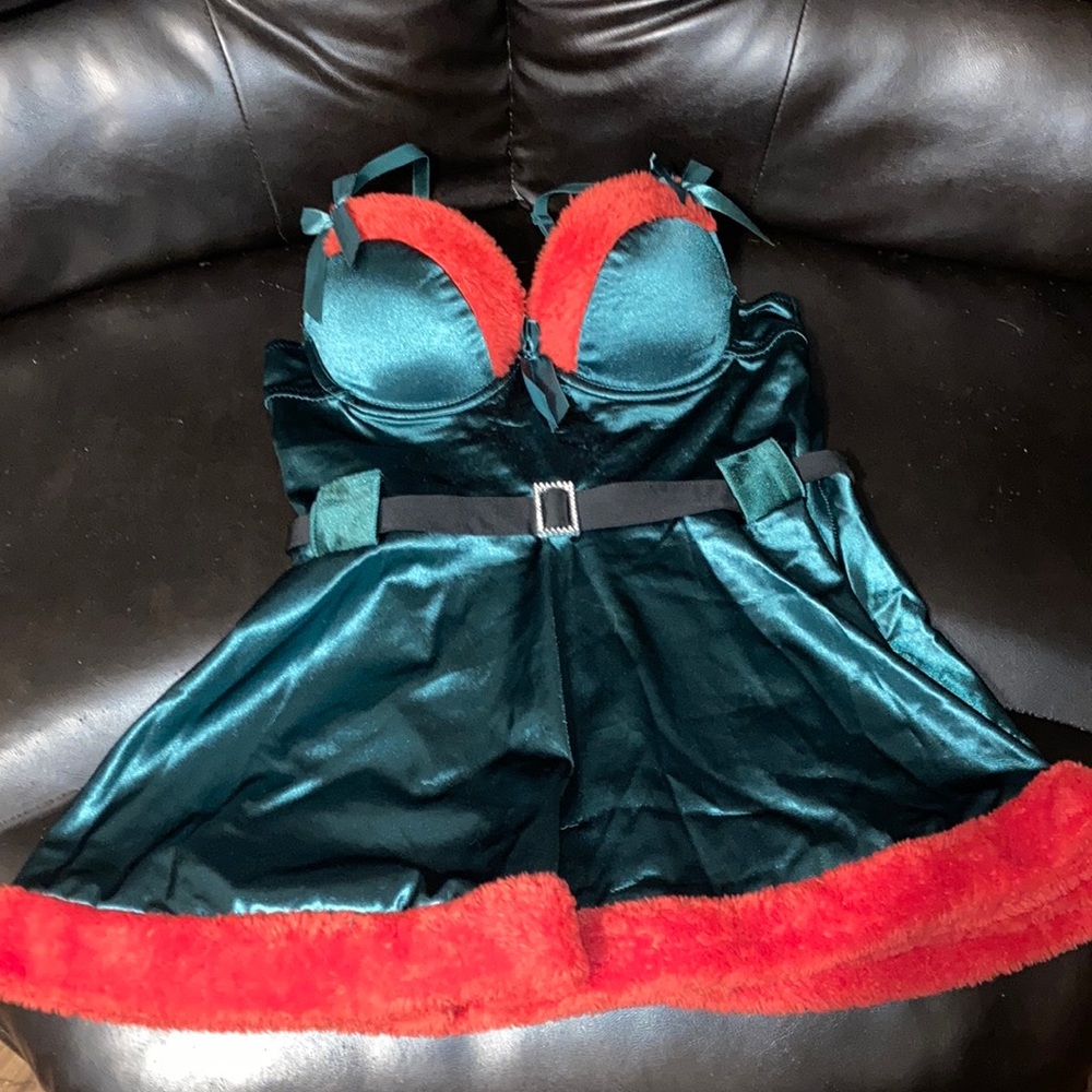 Women’s Santa lingerie